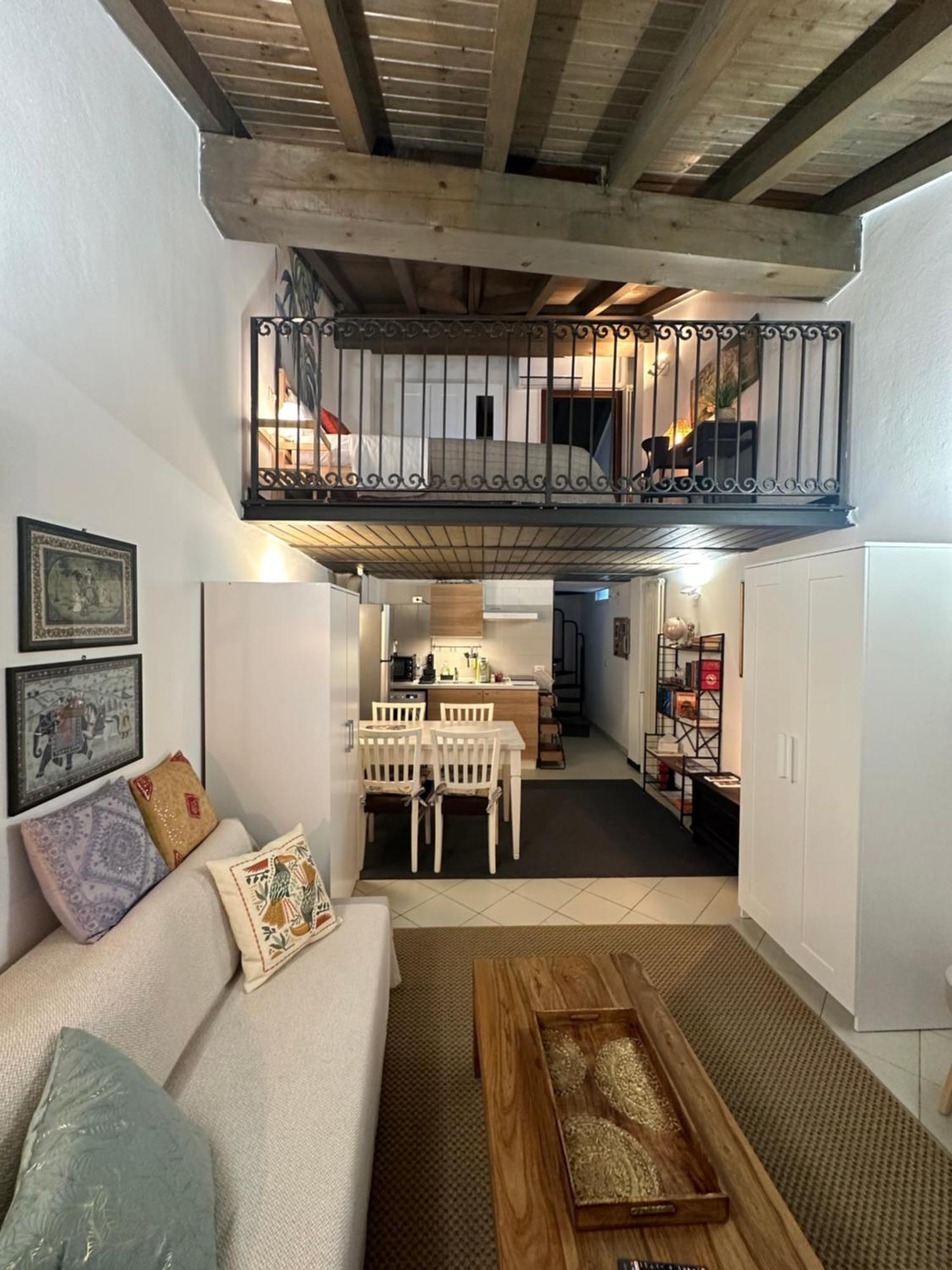 Ferienwohnung La Mansardina Di San Leonardo Bergamo Exterior foto