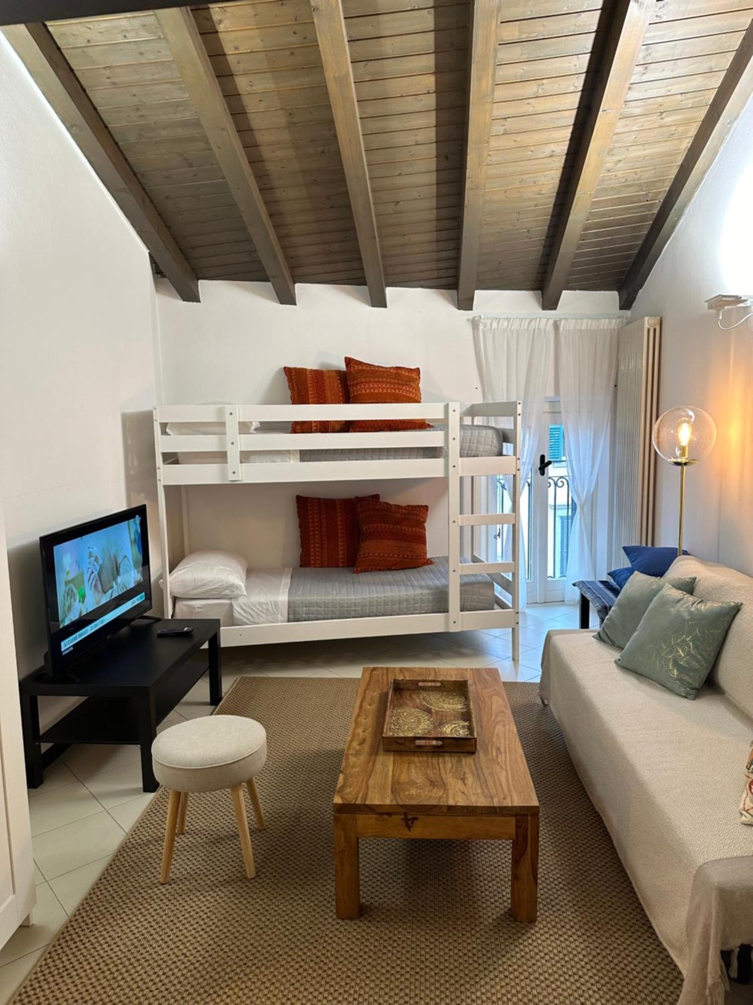 Ferienwohnung La Mansardina Di San Leonardo Bergamo Exterior foto