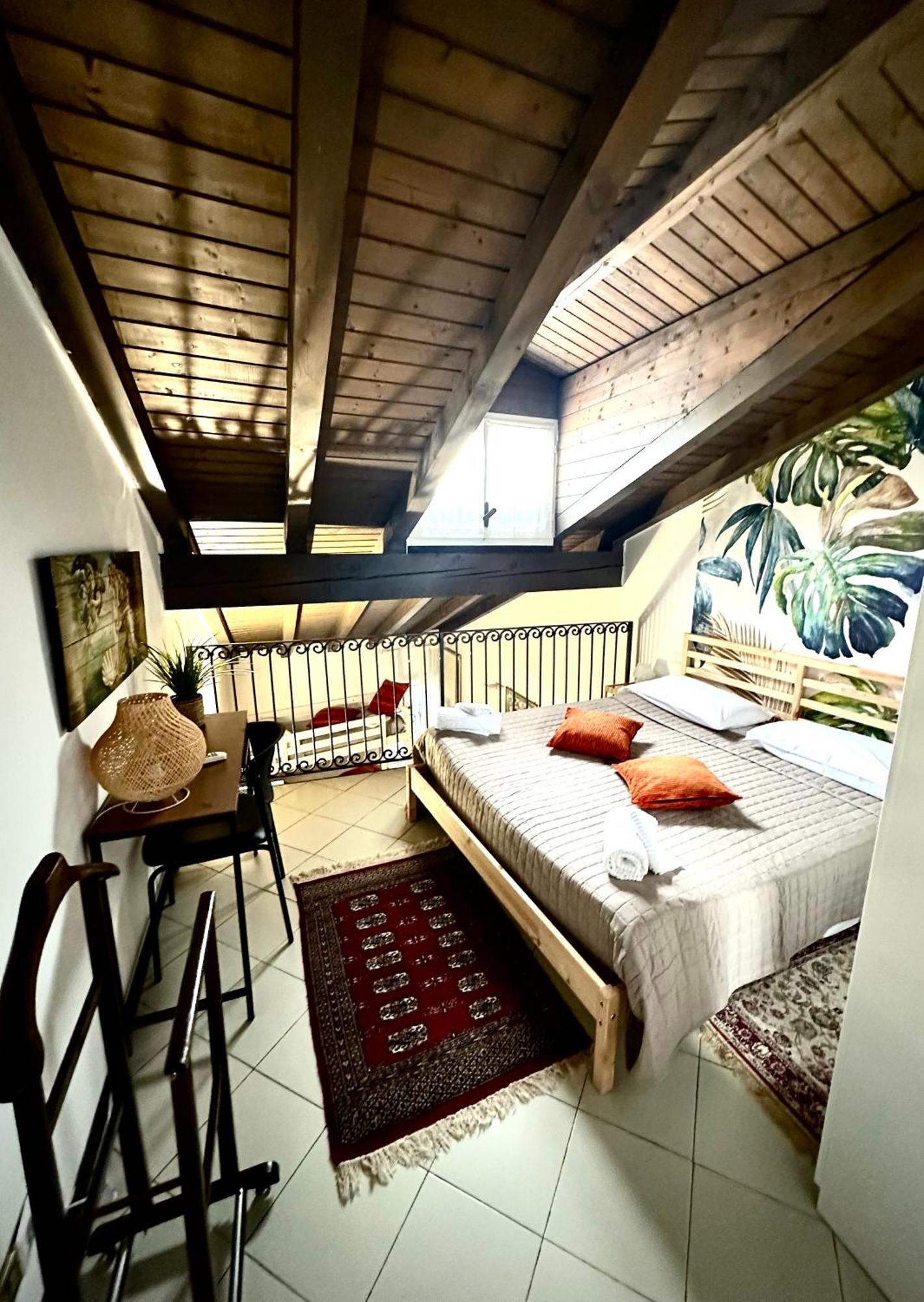 Ferienwohnung La Mansardina Di San Leonardo Bergamo Exterior foto